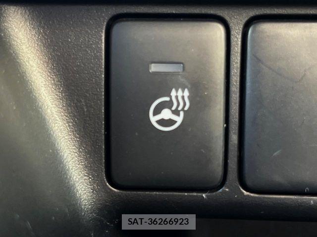 Mitsubishi ECLIPSE CROSS 2024-03 6675784-7