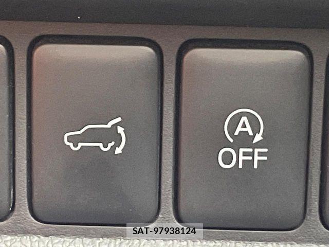 Mitsubishi ECLIPSE CROSS 2024-03 7217813-4