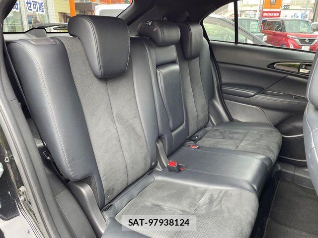 Mitsubishi ECLIPSE CROSS 2024-03 7217813-8
