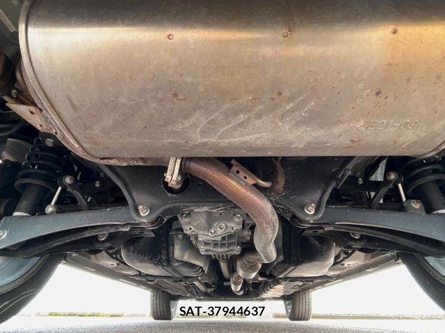 Mitsubishi ECLIPSE CROSS 2024-03 7217815-18