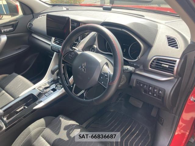 Mitsubishi ECLIPSE CROSS 2018-03 7217811-11