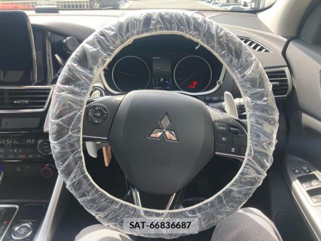 Mitsubishi ECLIPSE CROSS 2018-03 7217811-14