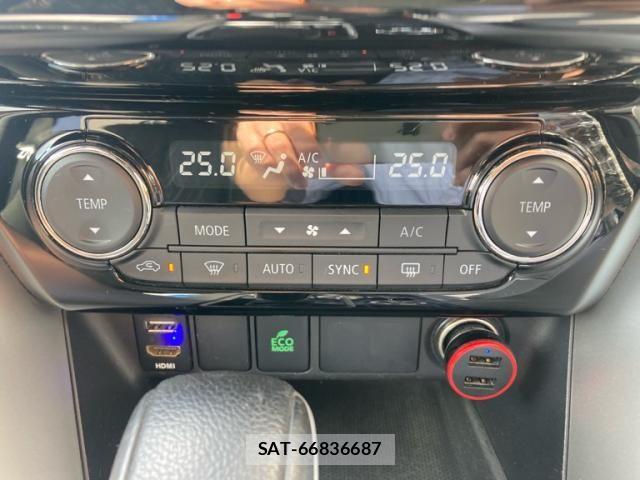 Mitsubishi ECLIPSE CROSS 2018-03 7217811-17