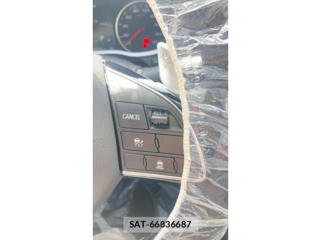 Mitsubishi ECLIPSE CROSS 2018-03 7217811-23