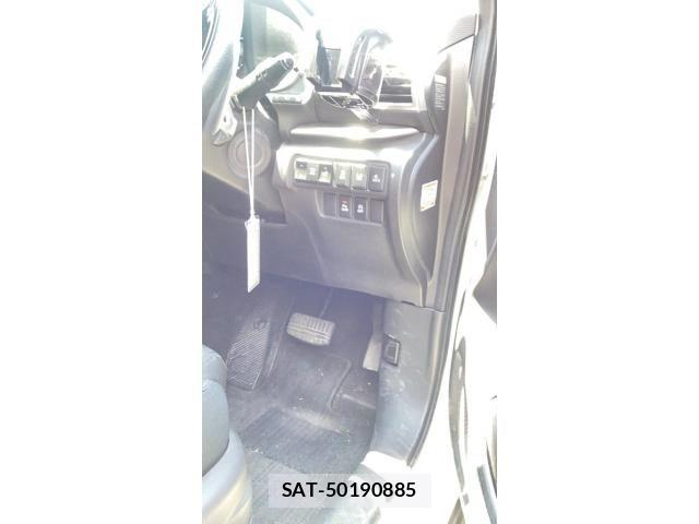 Mitsubishi ECLIPSE CROSS 2019-06 7250620-10