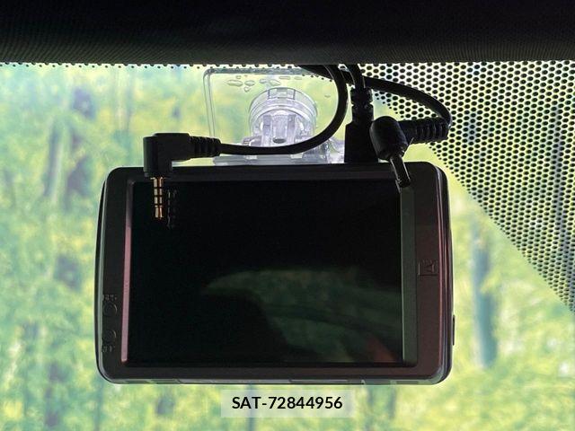 Mitsubishi ECLIPSE CROSS 2020-01 7392002-6