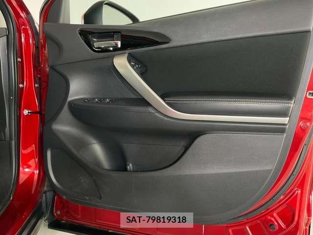 Mitsubishi ECLIPSE CROSS 2019-06 7392004-13
