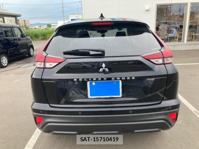Mitsubishi ECLIPSE CROSS 2022-10 7454081-3