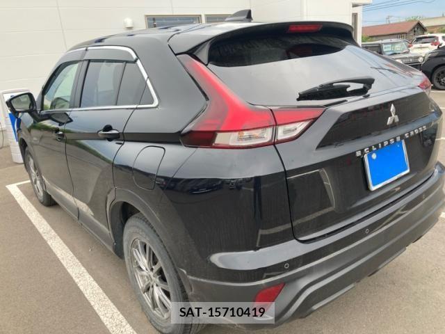 Mitsubishi ECLIPSE CROSS 2022-10 7454081-4