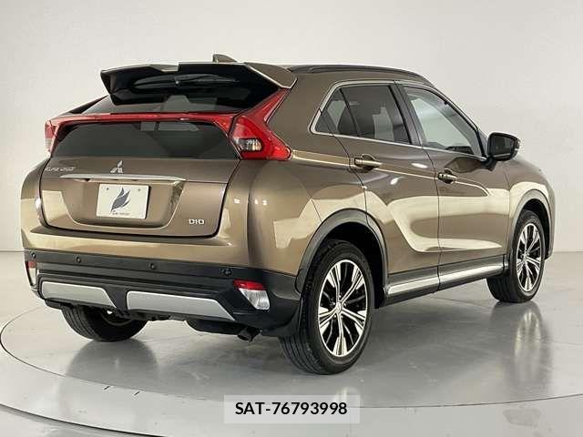 Mitsubishi ECLIPSE CROSS 2019-06 7454082-5