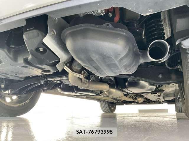 Mitsubishi ECLIPSE CROSS 2019-06 7454082-9