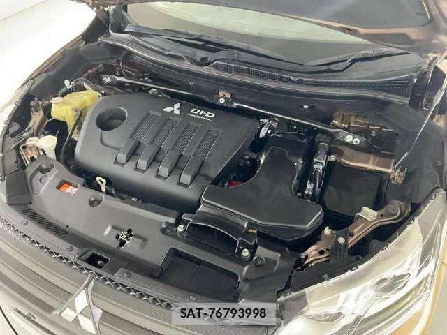 Mitsubishi ECLIPSE CROSS 2019-06 7454082-12