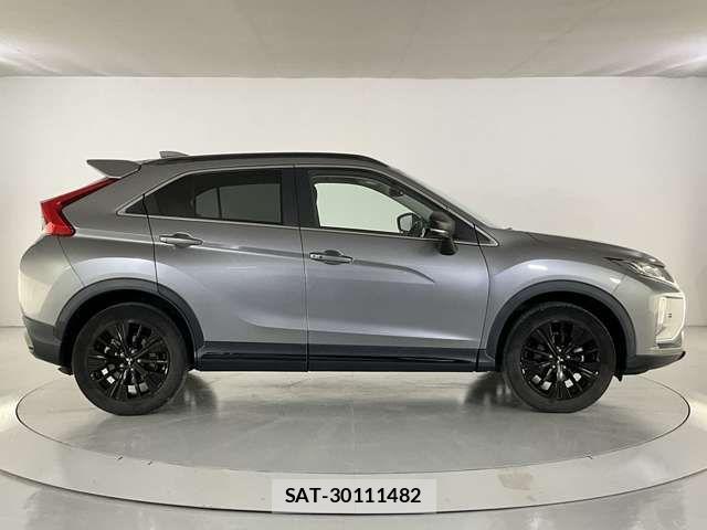 Mitsubishi ECLIPSE CROSS 2019-06 7500379-6