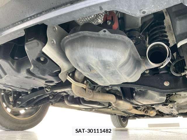 Mitsubishi ECLIPSE CROSS 2019-06 7500379-9