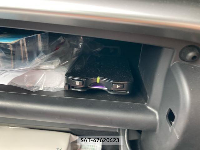 Mitsubishi ECLIPSE CROSS 2020-12 7876226-16