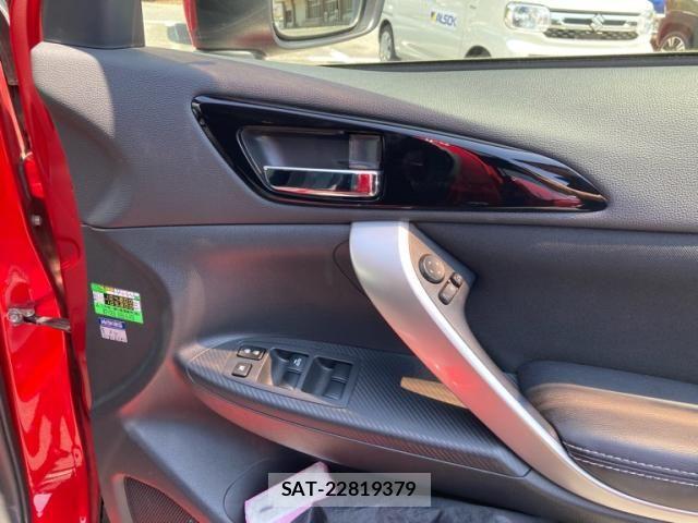 Mitsubishi ECLIPSE CROSS 2018-03 7961352-15