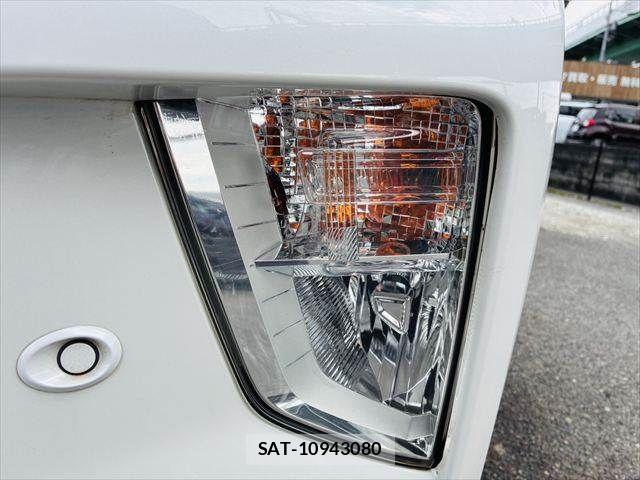 Mitsubishi ECLIPSE CROSS 2020-02 7961354-24