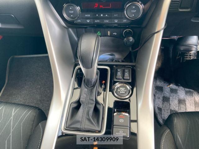 Mitsubishi ECLIPSE CROSS 2019-03 7961351-21