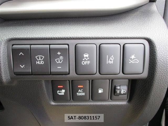 Mitsubishi ECLIPSE CROSS 2021-11 8035335-12
