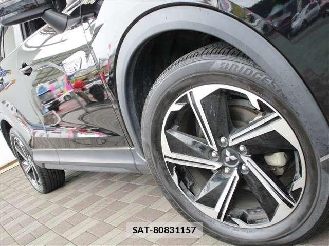 Mitsubishi ECLIPSE CROSS 2021-11 8035335-20