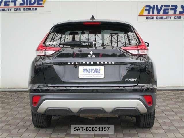 Mitsubishi ECLIPSE CROSS 2021-11 8035335-21