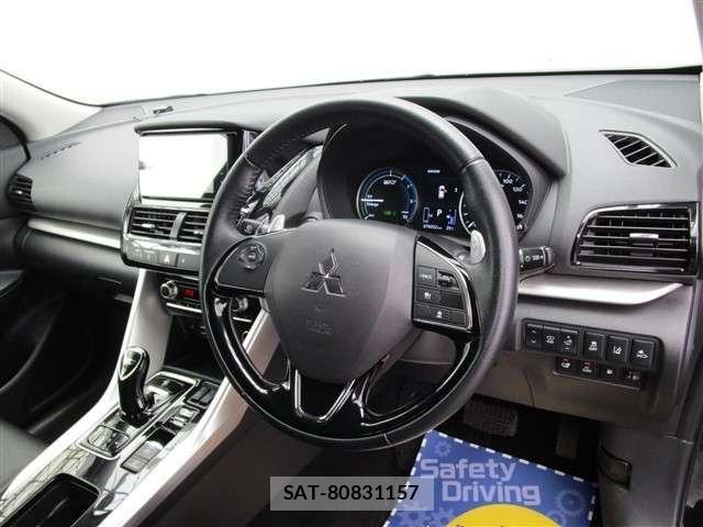 Mitsubishi ECLIPSE CROSS 2021-11 8035335-25