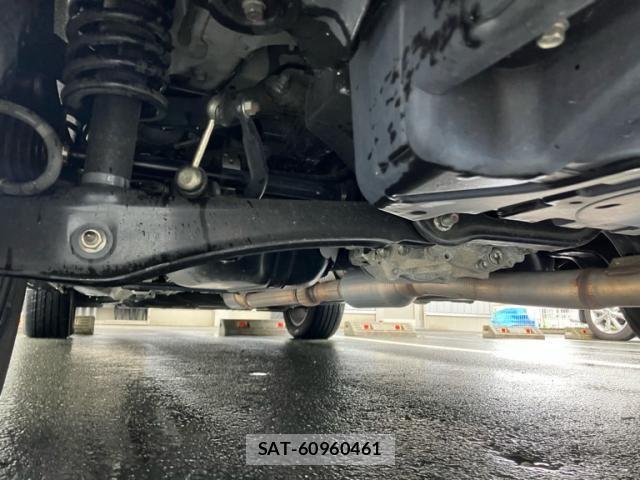 Mitsubishi ECLIPSE CROSS 2019-09 8098968-10