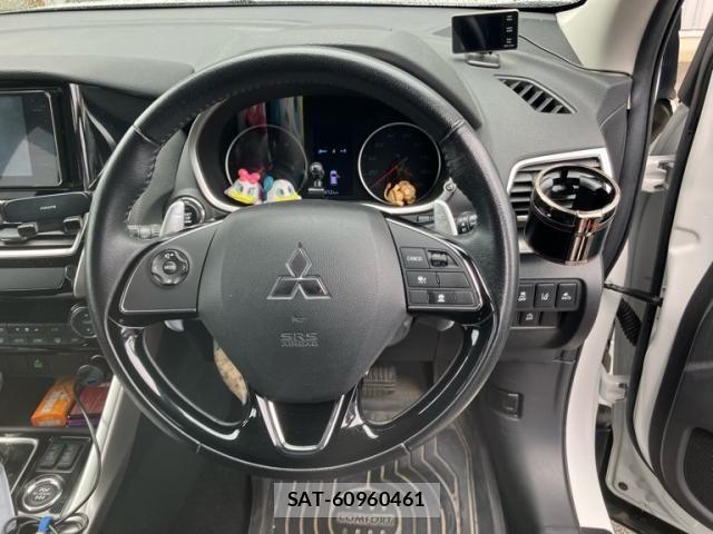 Mitsubishi ECLIPSE CROSS 2019-09 8098968-15