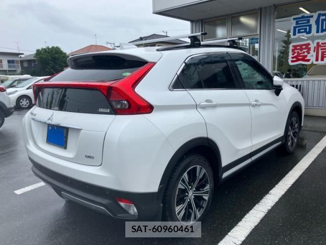 Mitsubishi ECLIPSE CROSS 2019-09 8098968-2