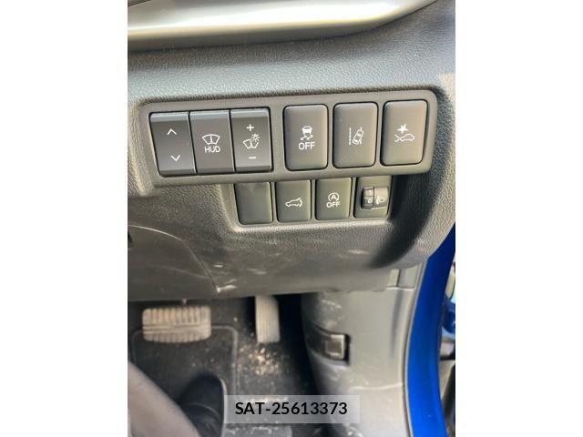 Mitsubishi ECLIPSE CROSS 2024-04 8098967-15
