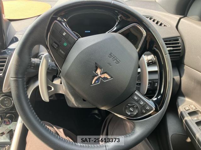 Mitsubishi ECLIPSE CROSS 2024-04 8098967-16