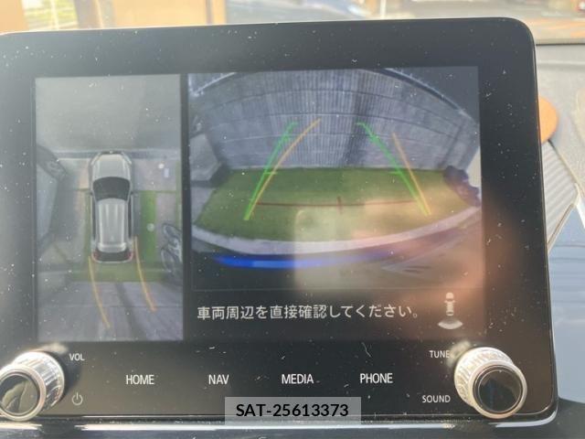 Mitsubishi ECLIPSE CROSS 2024-04 8098967-23