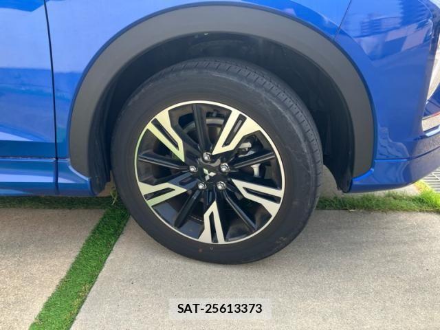Mitsubishi ECLIPSE CROSS 2024-04 8098967-3