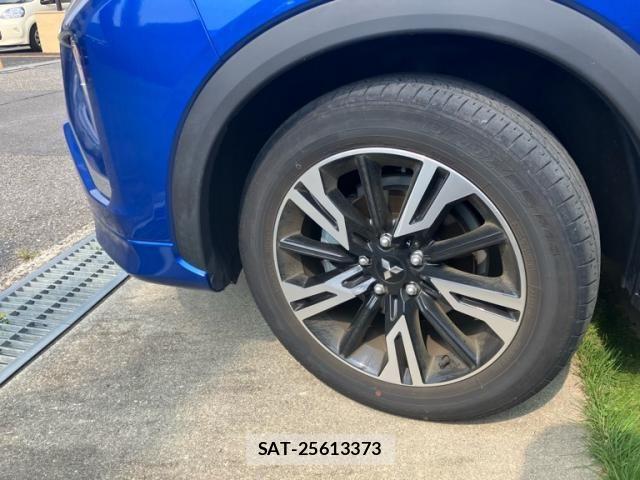 Mitsubishi ECLIPSE CROSS 2024-04 8098967-6