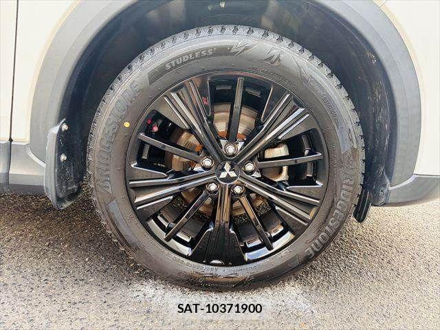 Mitsubishi ECLIPSE CROSS 2019-12 8129883-14