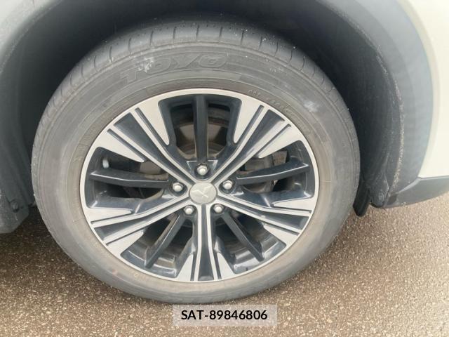 Mitsubishi ECLIPSE CROSS 2019-08 8207359-9