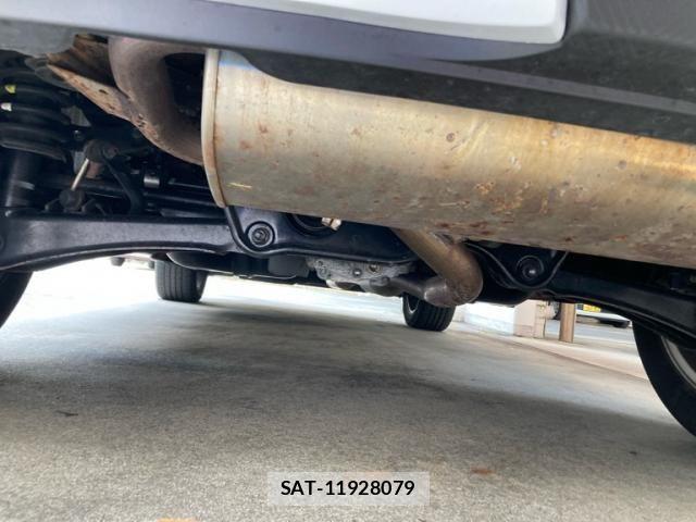 Mitsubishi ECLIPSE CROSS 2018-04 8207360-8