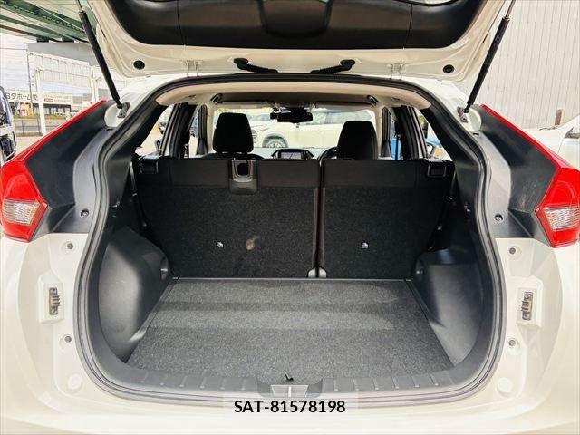 Mitsubishi ECLIPSE CROSS 2019-06 8207362-9
