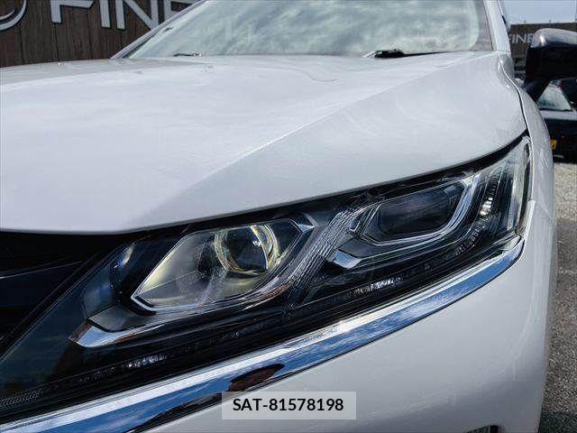 Mitsubishi ECLIPSE CROSS 2019-06 8207362-11
