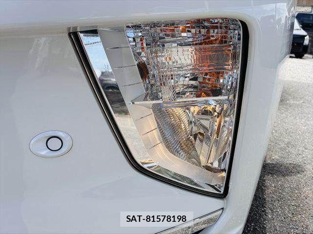 Mitsubishi ECLIPSE CROSS 2019-06 8207362-12
