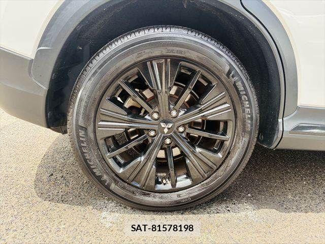 Mitsubishi ECLIPSE CROSS 2019-06 8207362-27