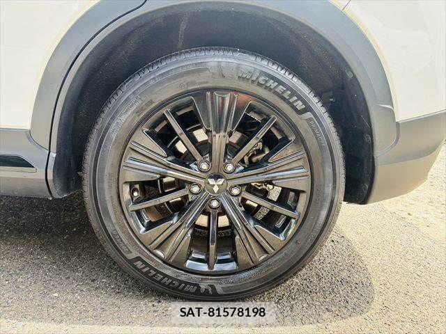 Mitsubishi ECLIPSE CROSS 2019-06 8207362-28