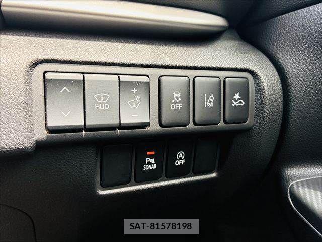 Mitsubishi ECLIPSE CROSS 2019-06 8207362-6