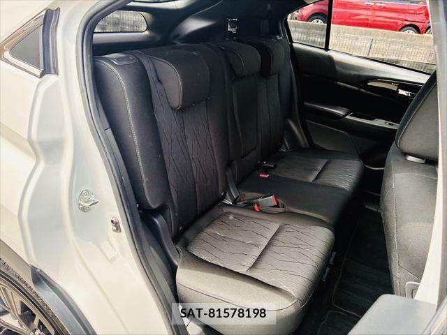 Mitsubishi ECLIPSE CROSS 2019-06 8207362-8