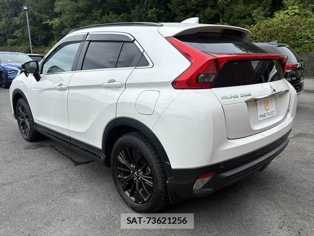 Mitsubishi ECLIPSE CROSS 2019-08 8245114-22