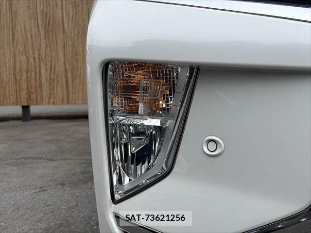 Mitsubishi ECLIPSE CROSS 2019-08 8245114-27