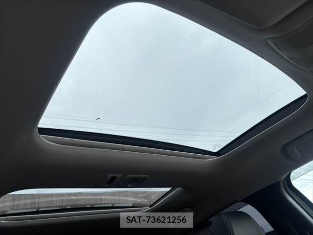 Mitsubishi ECLIPSE CROSS 2019-08 8245114-3