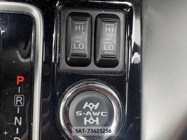 Mitsubishi ECLIPSE CROSS 2019-08 8245114-8
