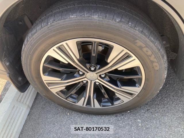 Mitsubishi ECLIPSE CROSS 2018-07 8245111-21