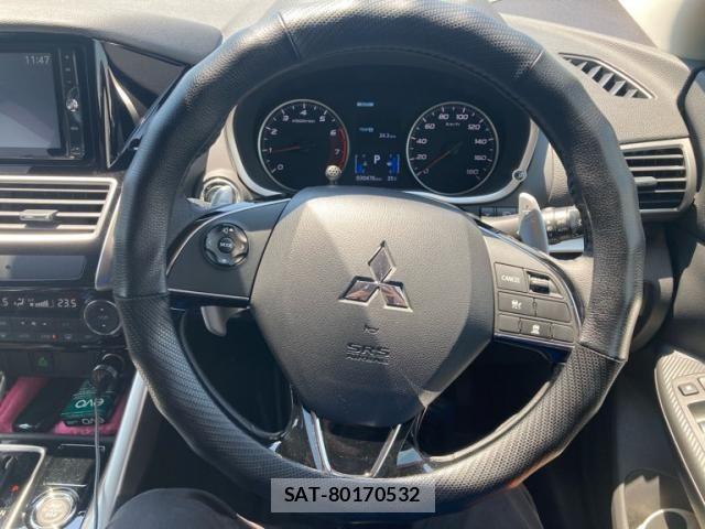 Mitsubishi ECLIPSE CROSS 2018-07 8245111-4